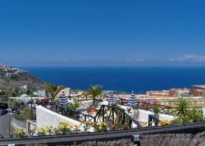 Mit Blick Auf Wasser By Interhome